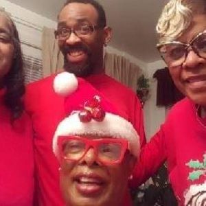 Meet your Posher, Ezell